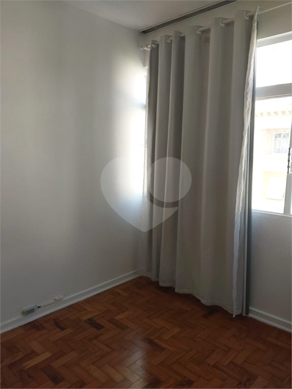 HIGIENÓPOLIS - APTO DE 2 DORMS REFORMADO