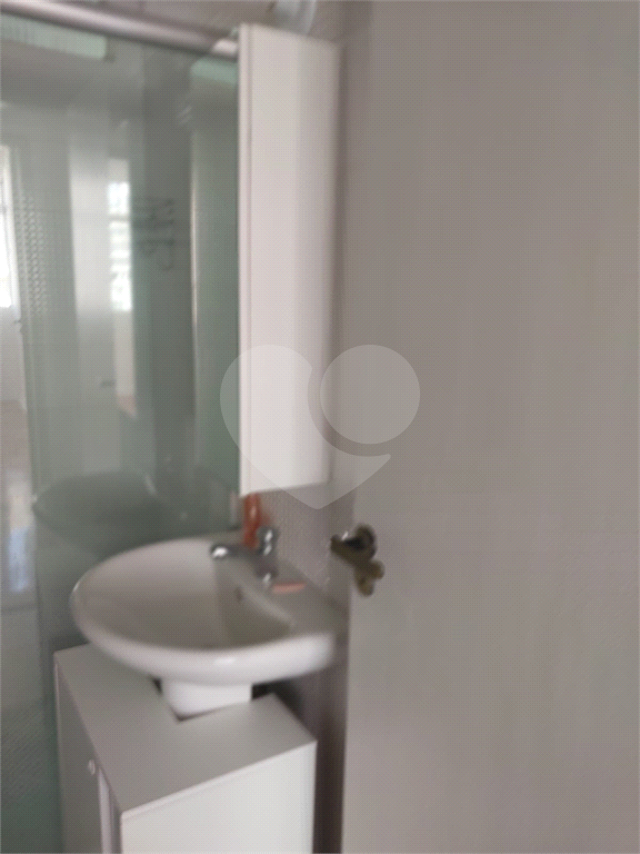 HIGIENÓPOLIS - APTO DE 2 DORMS REFORMADO