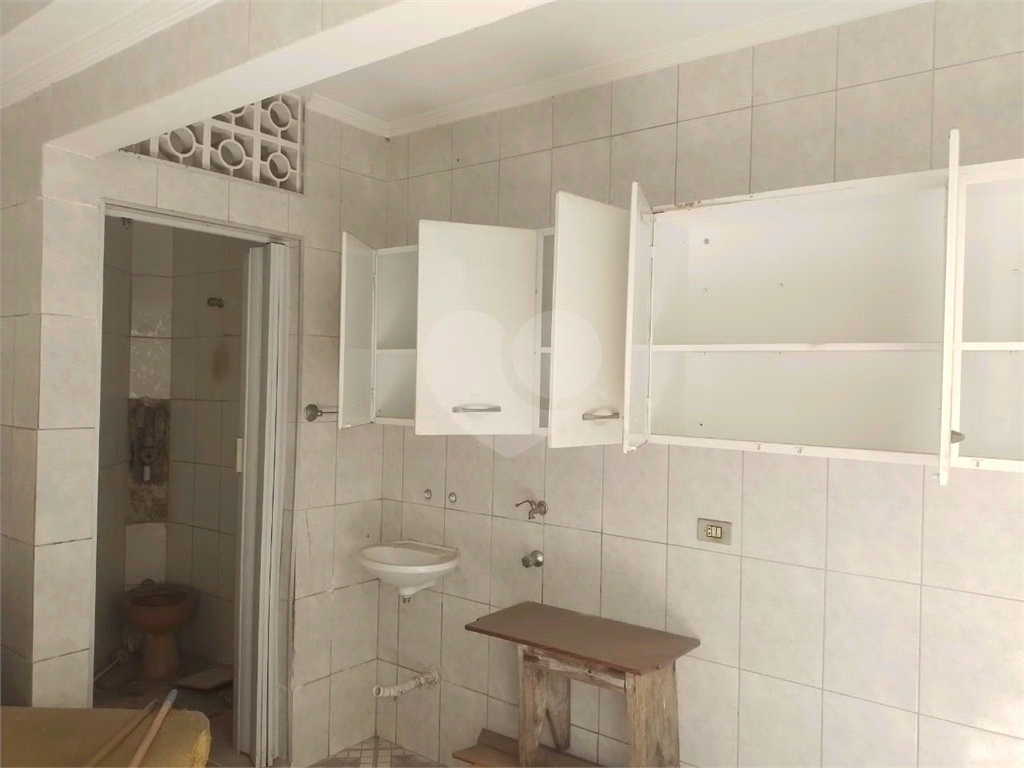 Sobrado 2 Dormitórios, Sala, Cozinha, 2 Banheiros, Lavanderia, 1 Vaga. Tucuruvi.