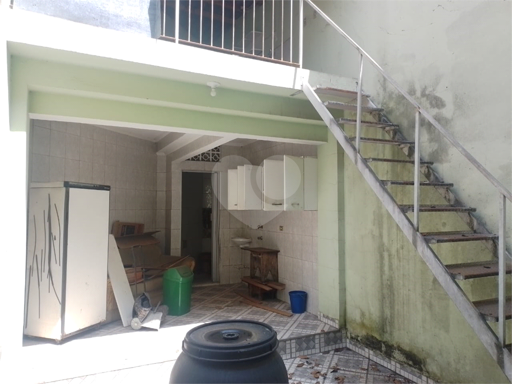 Sobrado 2 Dormitórios, Sala, Cozinha, 2 Banheiros, Lavanderia, 1 Vaga. Tucuruvi.