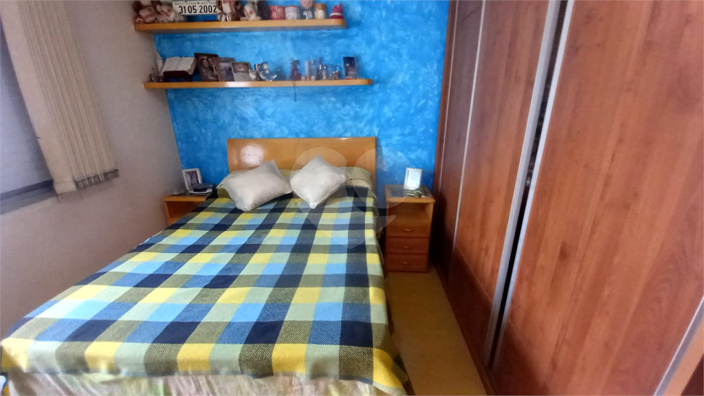 Apartamento com dois quartos, escritório, banheiro, cozinha, área de serviço, 1 vaga em Santana!