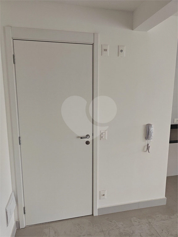 APARTAMENTO em TATUAPÉ