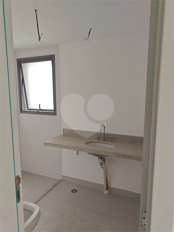 APARTAMENTO em TATUAPÉ