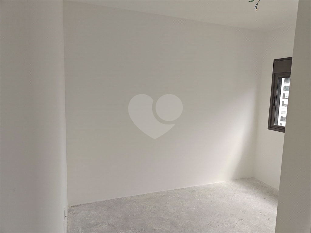APARTAMENTO em TATUAPÉ