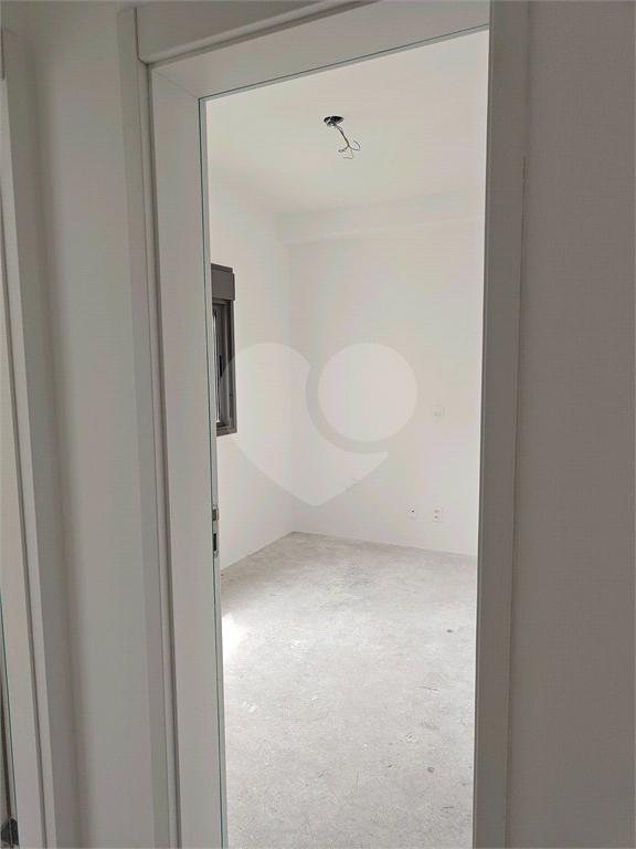 APARTAMENTO em TATUAPÉ