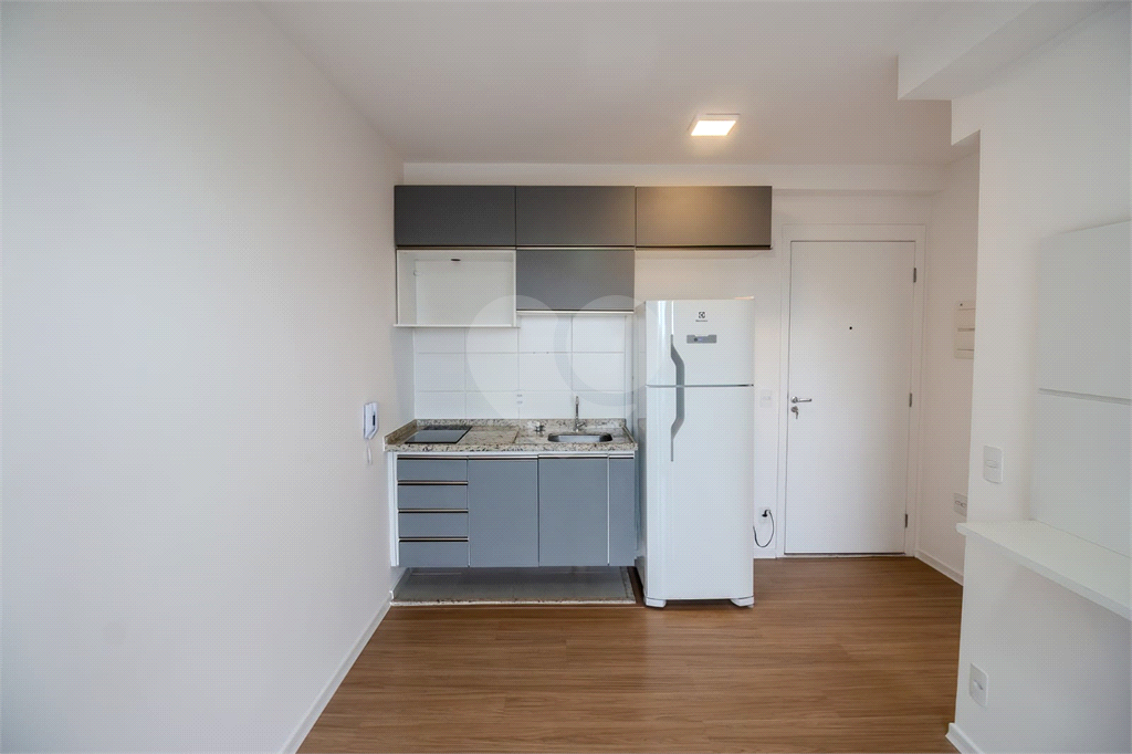 Apartamento para venda ou locação na Lapa