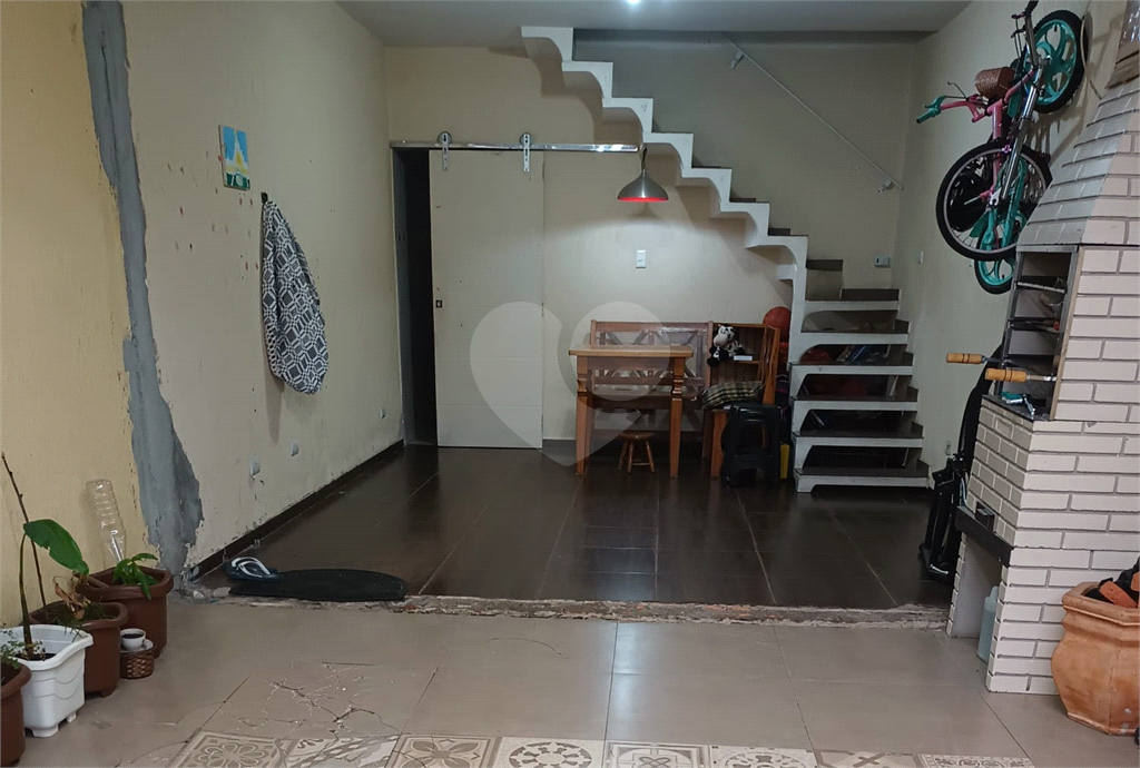 Sobrado 4 Dormitórios,5 Banheiros, 3 Vagas. Jaçana