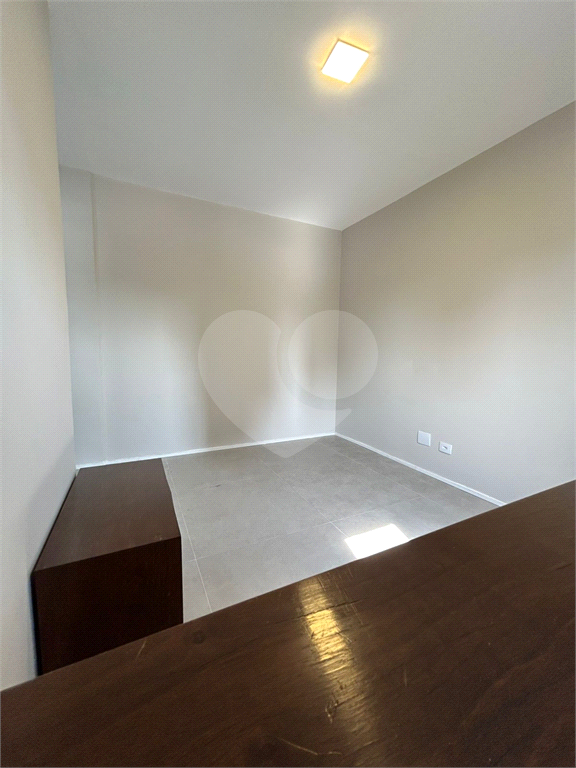 Condomínio Doll Residence, Alto de Santana.