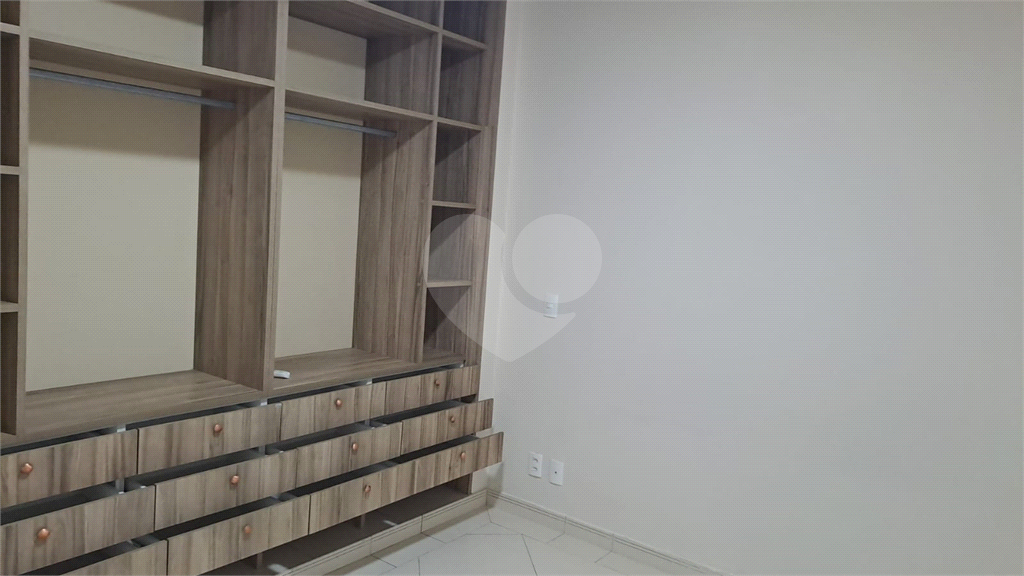 Sobrado à venda com 4 quartos, 190m² - Foto 11