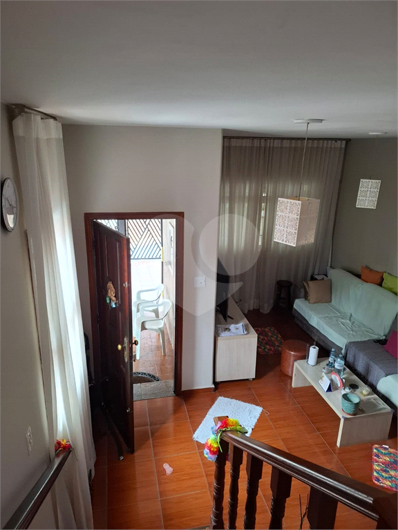 Sobrado à venda com 3 quartos, 140m² - Foto 2