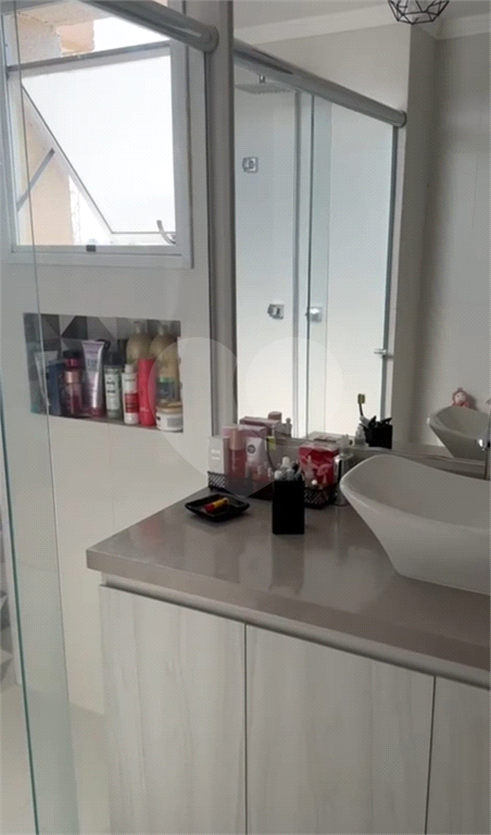 Lindo apartamento condomínio  VITALLY