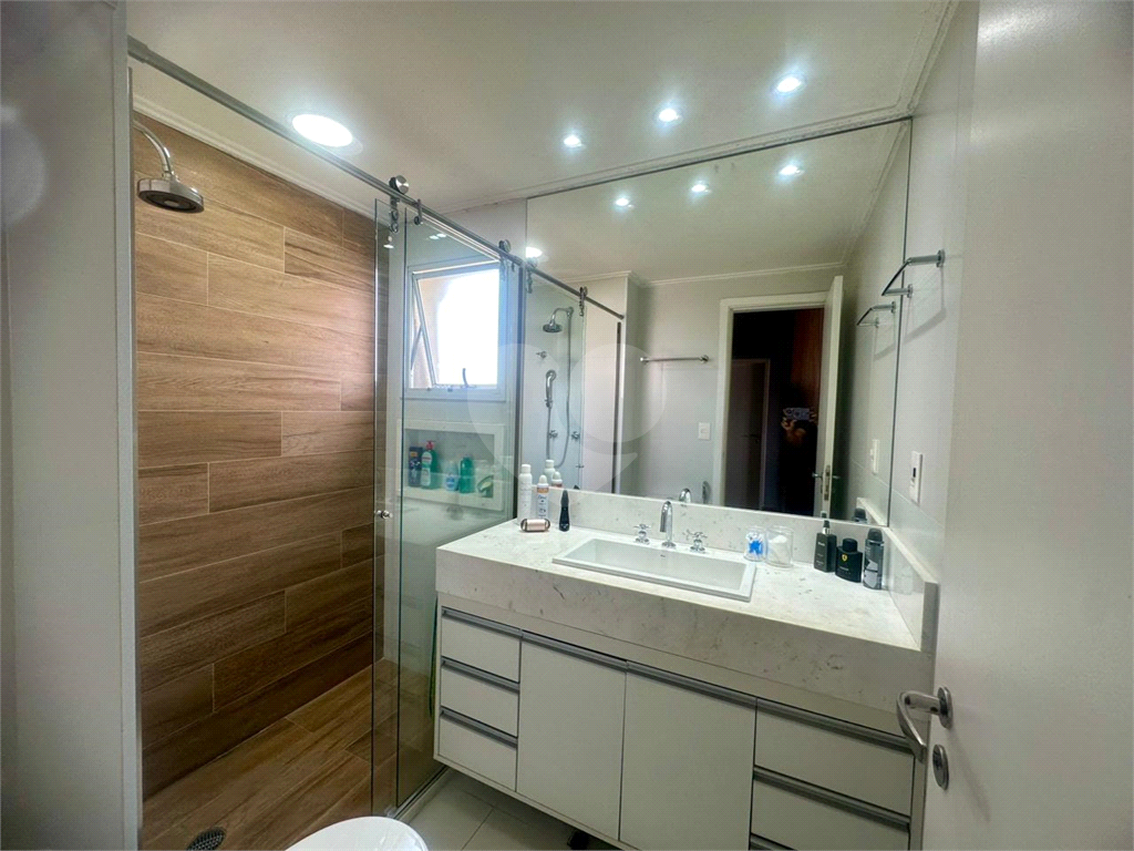 Lindo apartamento condomínio  VITALLY