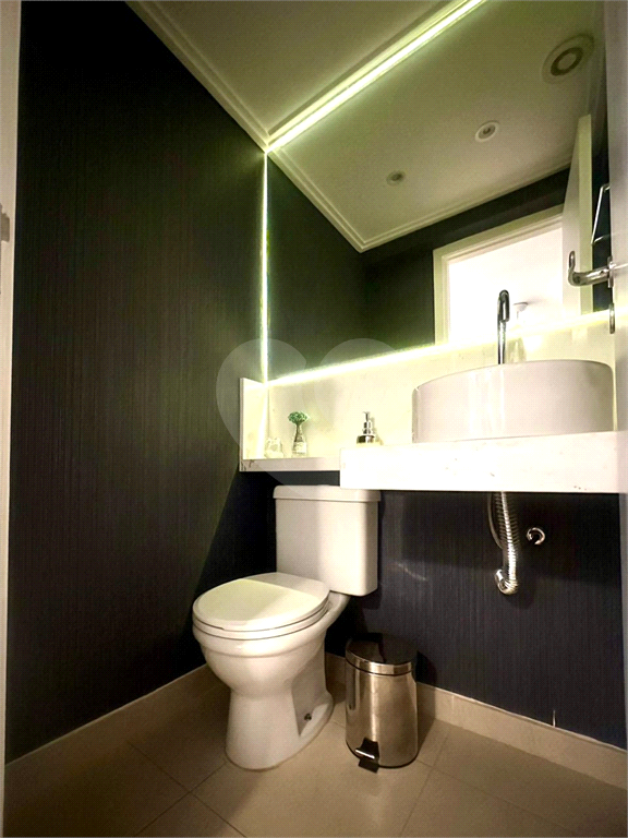 Lindo apartamento condomínio  VITALLY