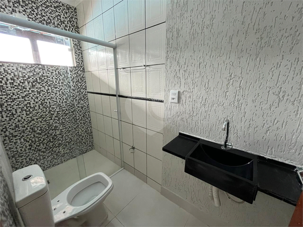 Casa à venda com 2 quartos, 220m² - Foto 11