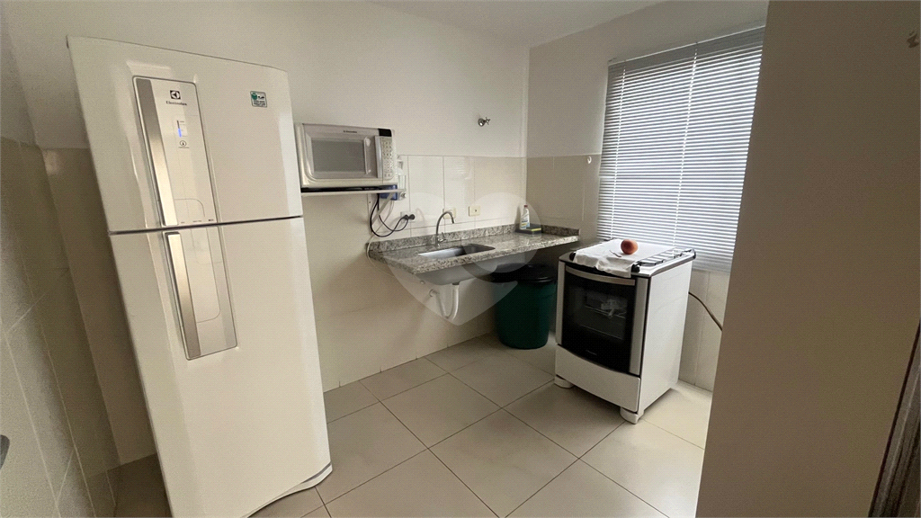 Apartamento à venda e aluguel com 2 quartos, 70m² - Foto 52