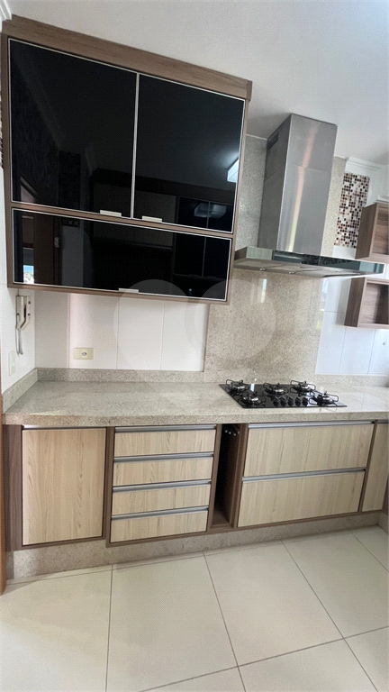 Apartamento à venda e aluguel com 2 quartos, 70m² - Foto 14