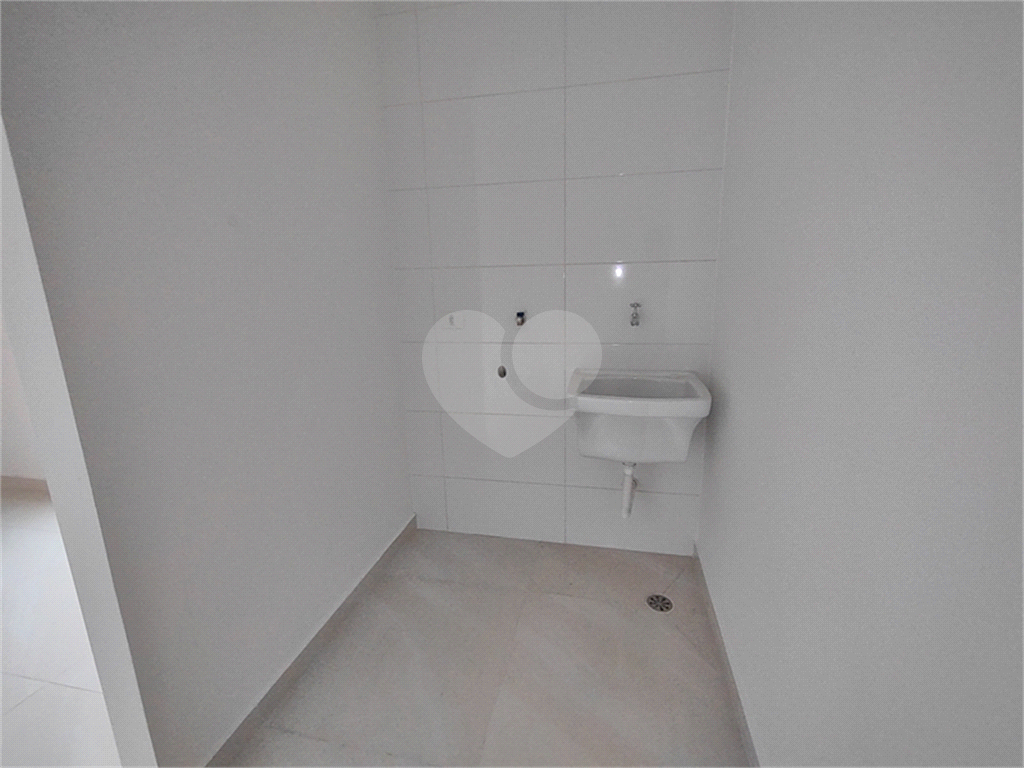 Apartamento à venda com 2 quartos, 37m² - Foto 16