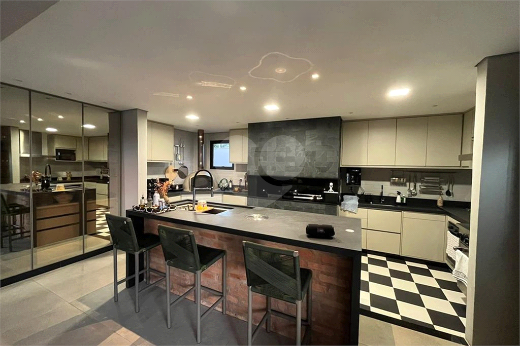 Sobrado à venda com 5 quartos, 650m² - Foto 30