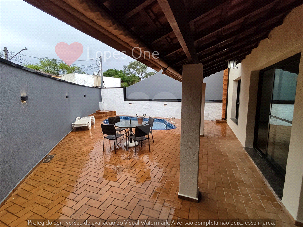 Casa em condominio fechado á 15 minutos do metrô, região com clima de Serra