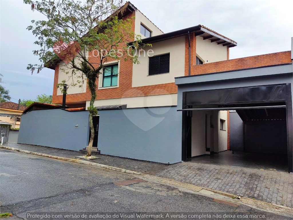Casa em condominio fechado á 15 minutos do metrô, região com clima de Serra