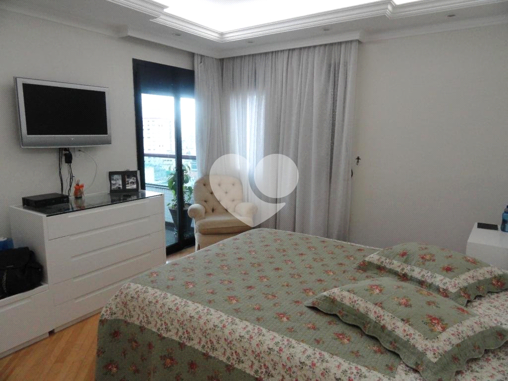 Apartamento à venda com 3 quartos, 278m² - Foto 9