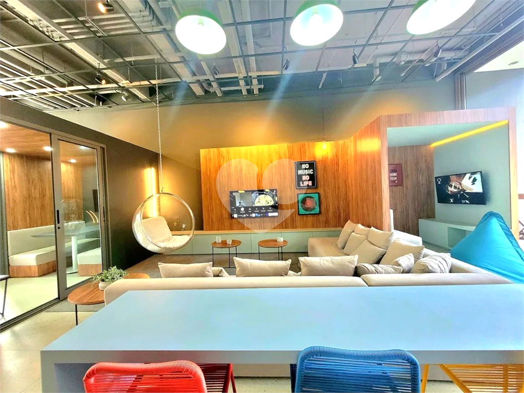 Apartamento Novo Mobiliado à Venda em Pinheiros