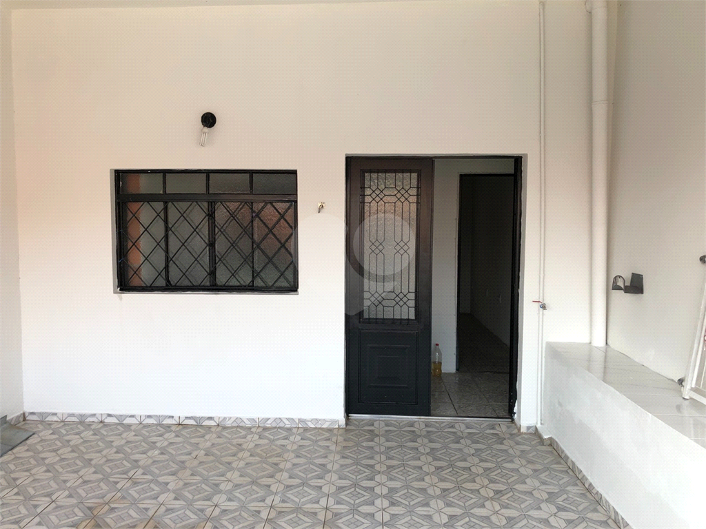 Casa à venda com 4 quartos, 125m² - Foto 1