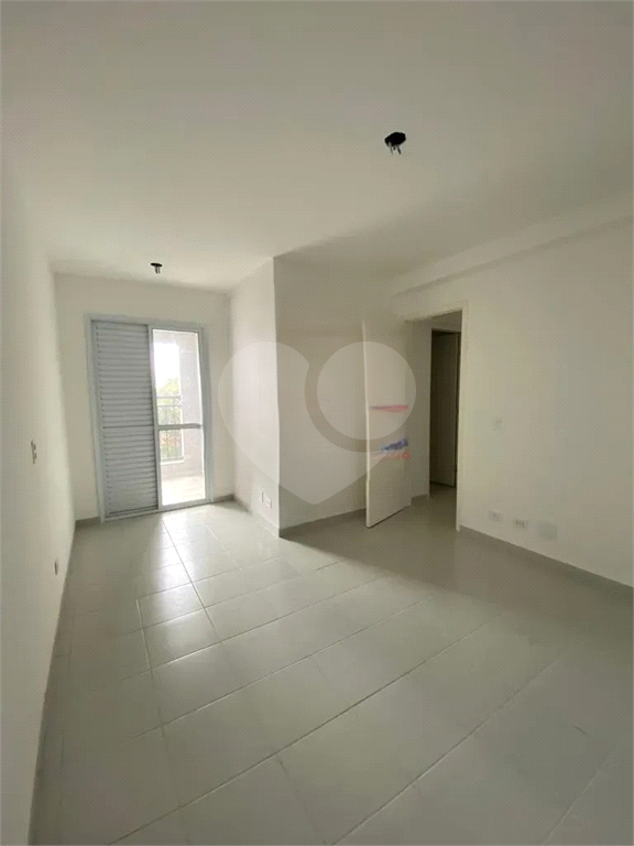 Apartamento à venda com 2 quartos, 69m² - Foto 10