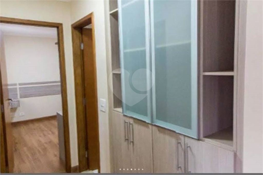 Apartamento 2 Dormitórios, Suíte, Vaga. Vila Medeiros. Aceita pet.