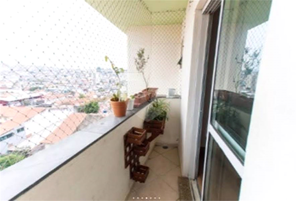Apartamento 2 Dormitórios, Suíte, Vaga. Vila Medeiros. Aceita pet.