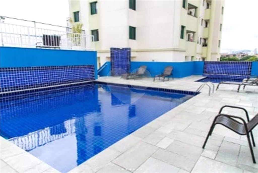 Apartamento 2 Dormitórios, Suíte, Vaga. Vila Medeiros. Aceita pet.