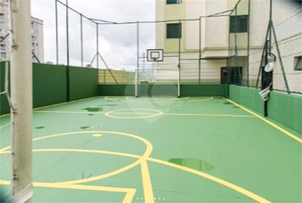 Apartamento 2 Dormitórios, Suíte, Vaga. Vila Medeiros. Aceita pet.