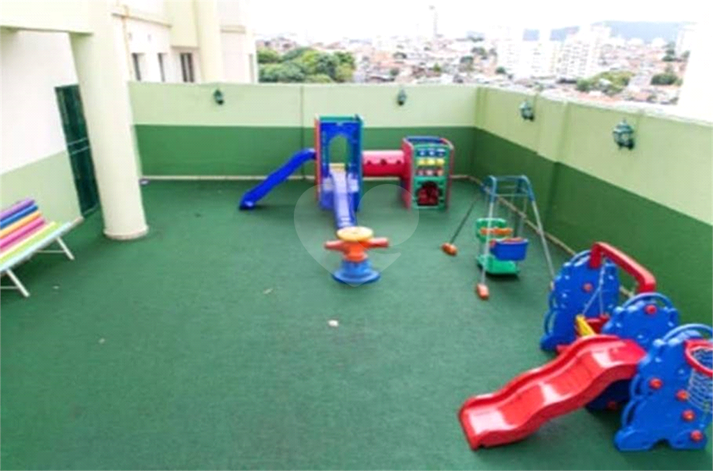 Apartamento 2 Dormitórios, Suíte, Vaga. Vila Medeiros. Aceita pet.