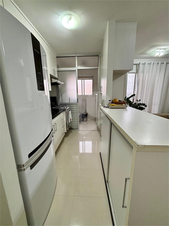 Apartamento na Av Santa Marina no bairro Água Branca