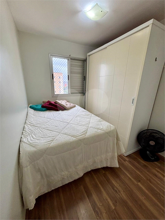 Apartamento na Av Santa Marina no bairro da Água Branca