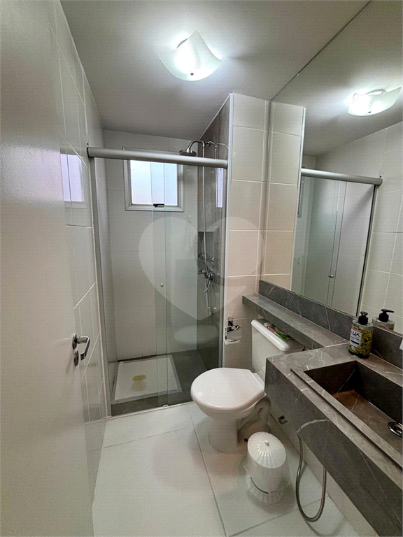 Apartamento na Av Santa Marina no bairro da Água Branca