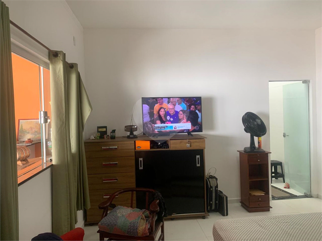 Casa à venda com 1 quarto, 140m² - Foto 12