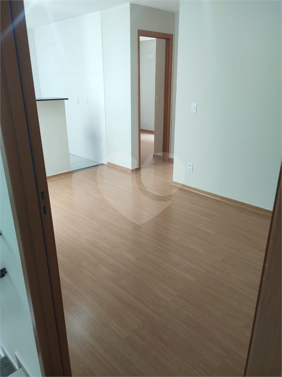 Apartamento à venda com 2 quartos, 44m² - Foto 15