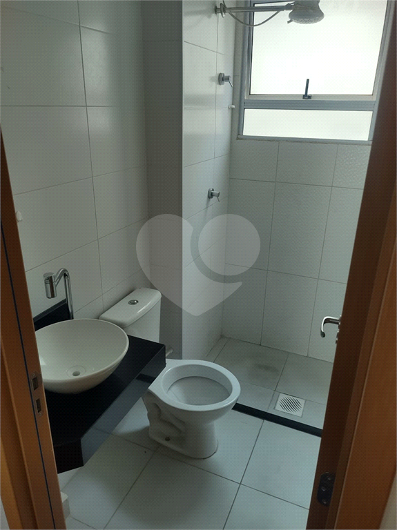 Apartamento à venda com 2 quartos, 44m² - Foto 22