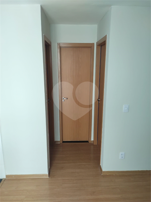 Apartamento à venda com 2 quartos, 44m² - Foto 17