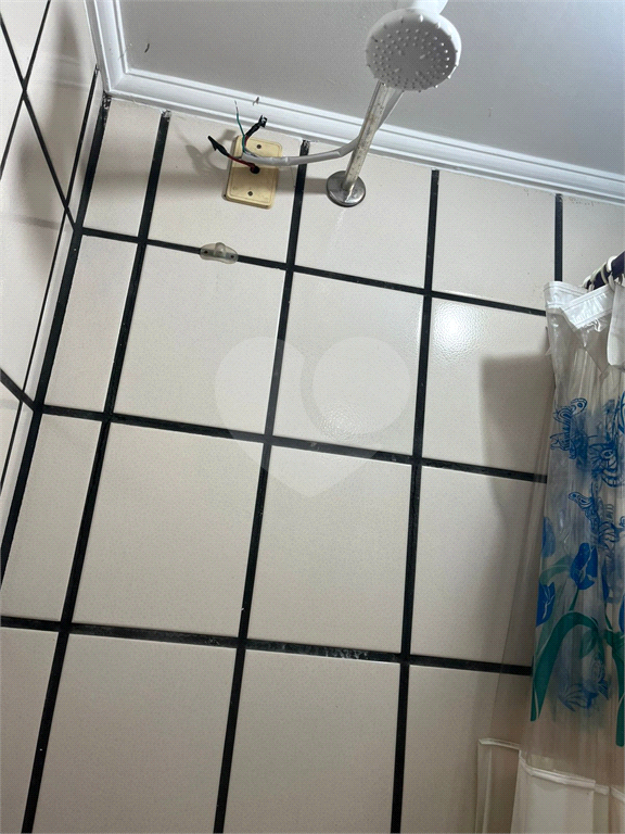 Apartamento em Moema 158 m² de área útil, com 4 quartos, 4 suítes e 6 banheiros, 3 vagas de garagem.