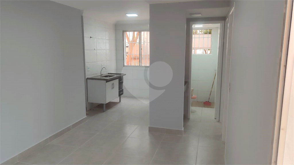 Apartamento à venda com 2 quartos, 47m² - Foto 4