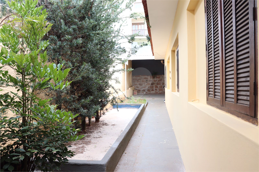Casa à venda com 3 quartos, 360m² - Foto 3