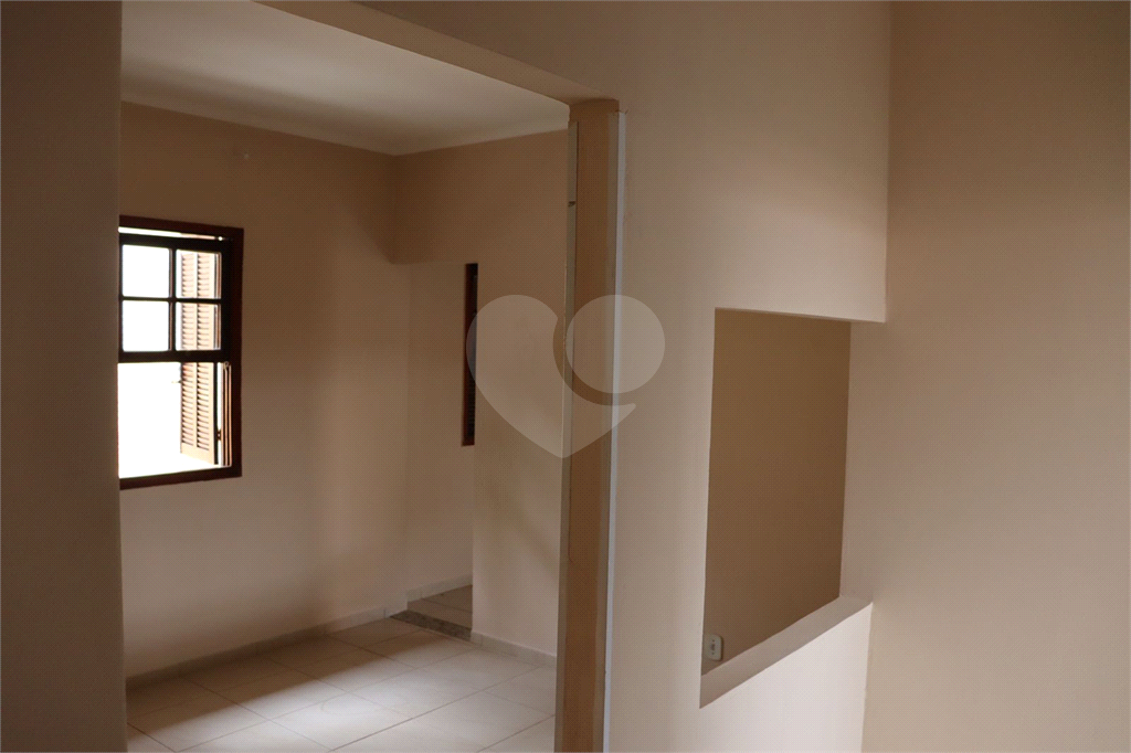 Casa à venda com 3 quartos, 360m² - Foto 8
