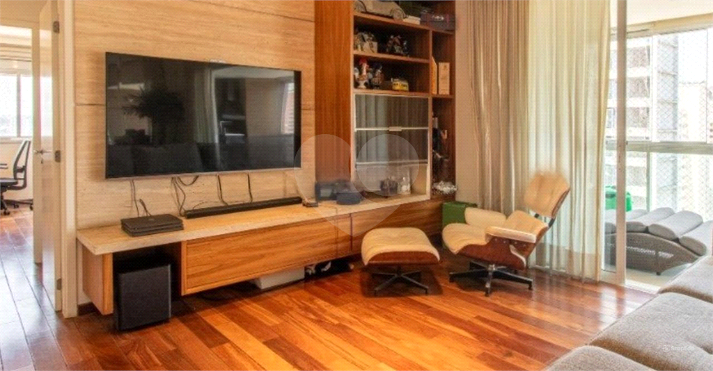 Apartamento Perdizes 3 suites e 3 vagas de garagem 