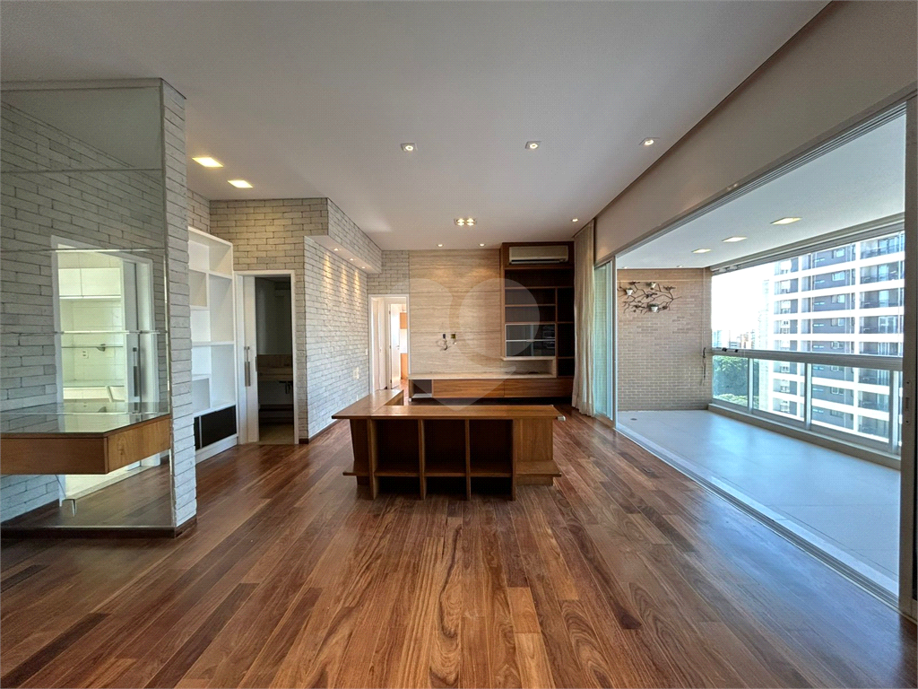 Apartamento Perdizes 3 suites e 3 vagas de garagem 