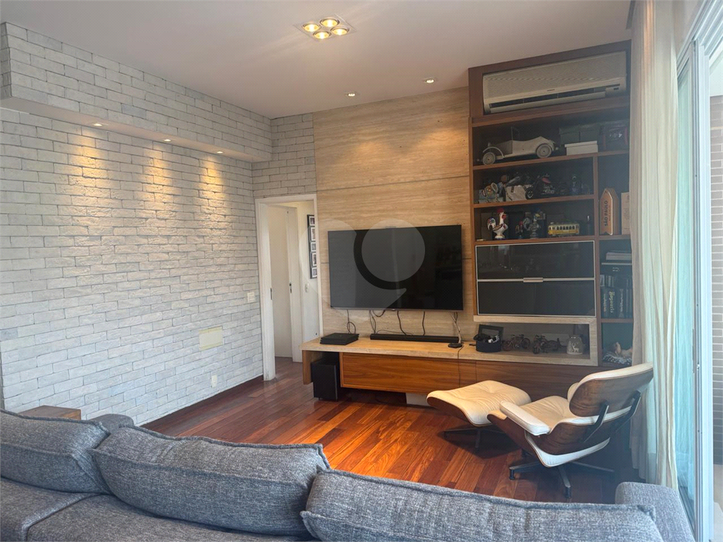 Apartamento Perdizes 3 suites e 3 vagas de garagem 