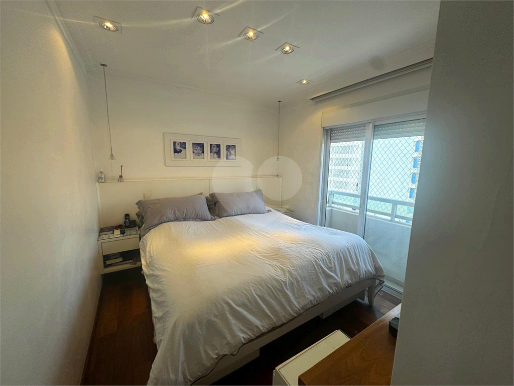 Apartamento Perdizes 3 suites e 3 vagas de garagem 