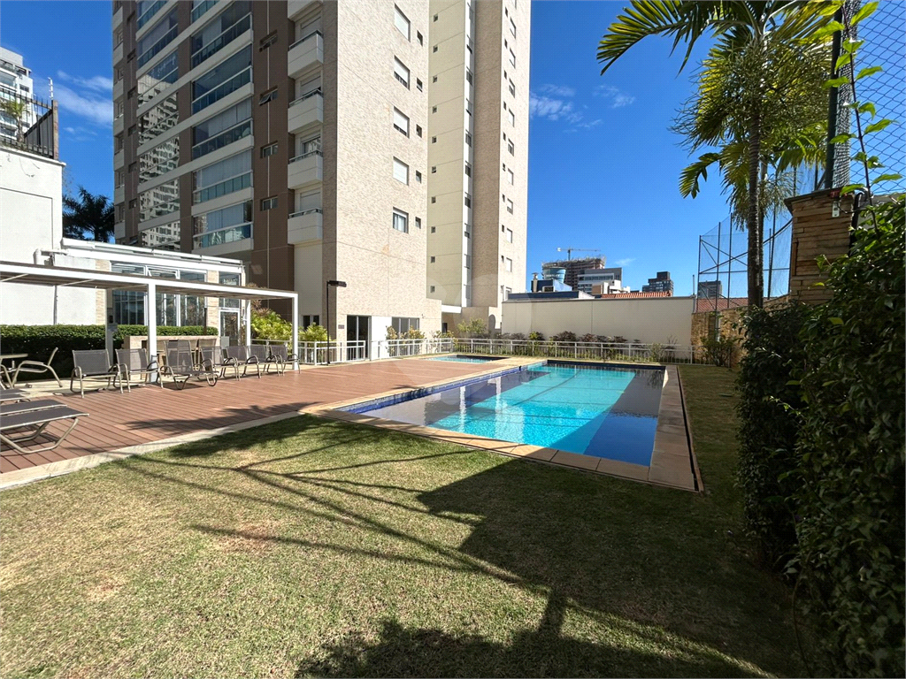 Apartamento Perdizes 3 suites e 3 vagas de garagem 