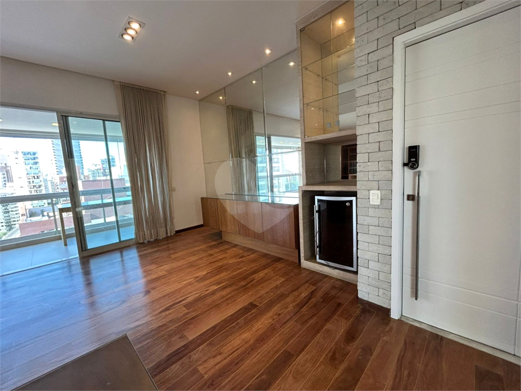 Apartamento Perdizes 3 suites e 3 vagas de garagem 